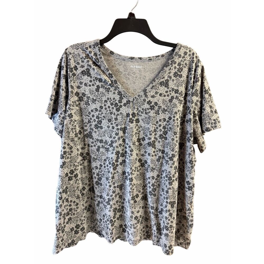 Old Navy Everywhere XXL Tall Gray Floral V-Neck Tee Cotton Blend Casual Top